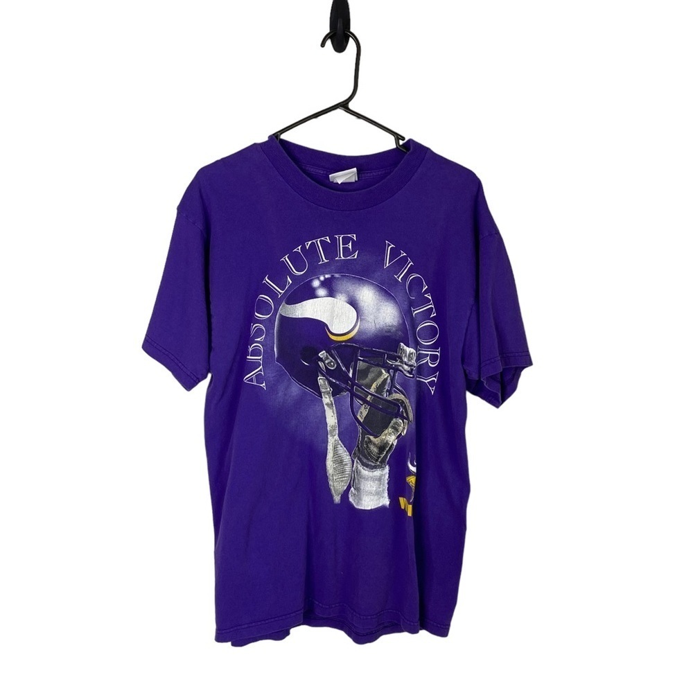 Vintage Minnesota Vikings Large (no size tag , see measurements) Shirt (1996)